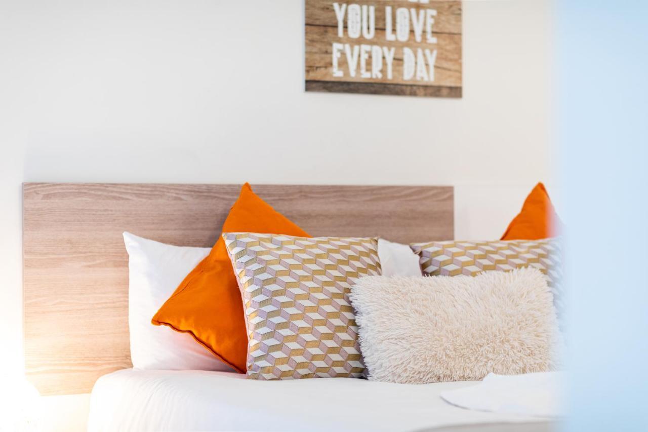 Oshun Madrid Norte Ngoại thất bức ảnh